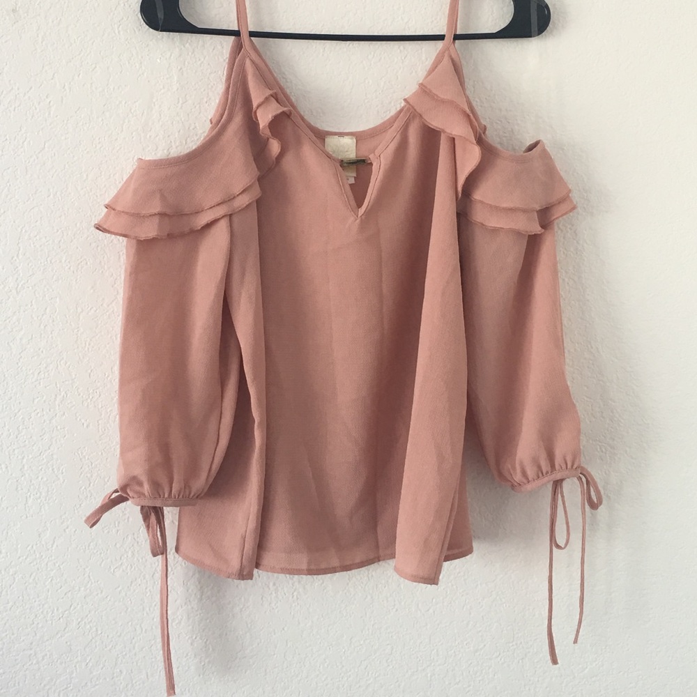 Rose Gold Shoulder Cutout Shirt